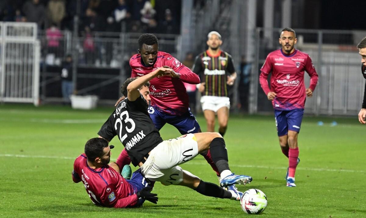 华体会hth-那不勒斯力克阿森纳，阿扎尔补时绝平亚洲杯的简单介绍  第2张