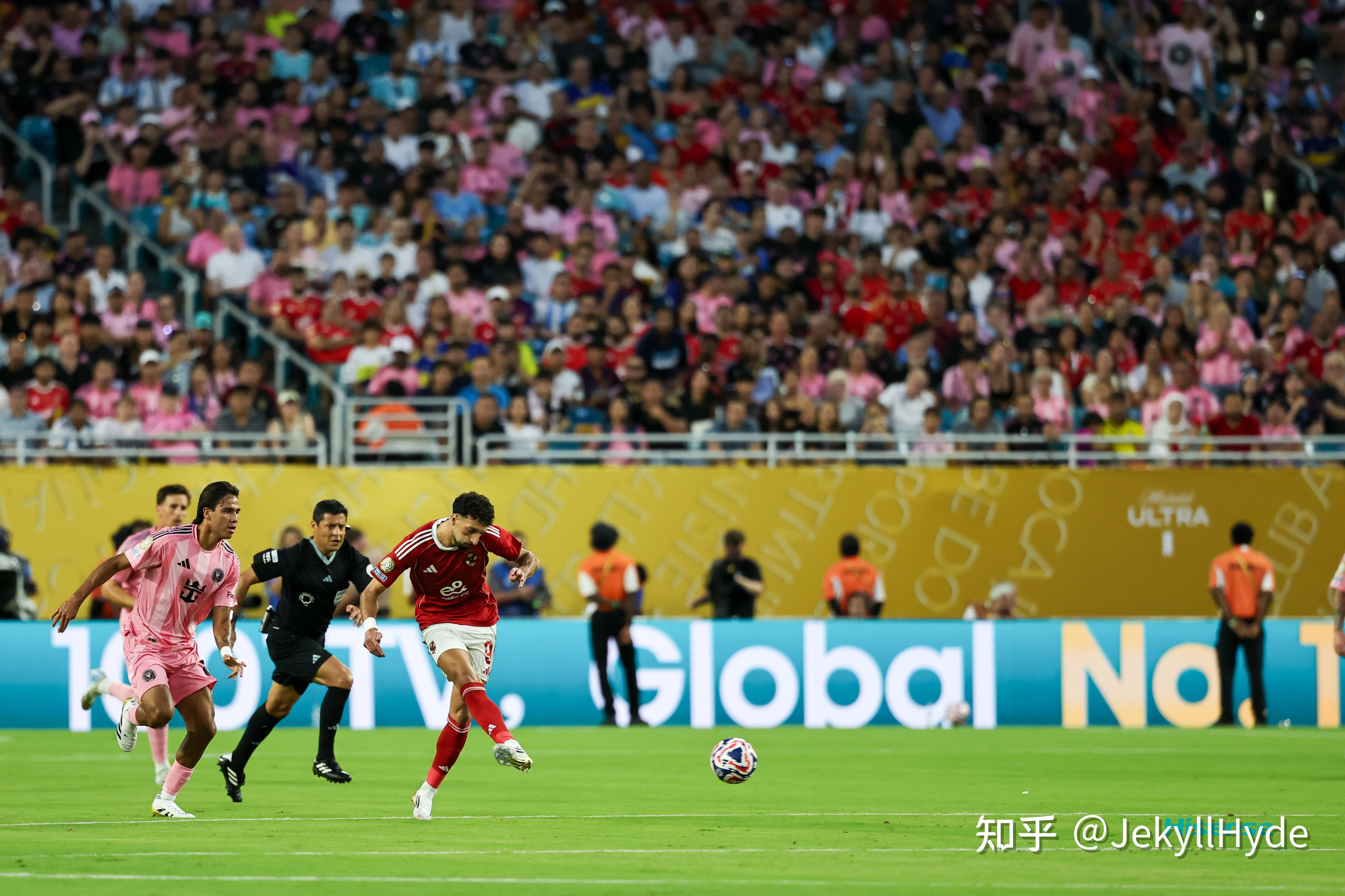 华体会下载-那不勒斯轻取切尔西,梅西扑点救主德甲的简单介绍 第1张 华体会下载-那不勒斯轻取切尔西,梅西扑点救主德甲的简单介绍 第1张