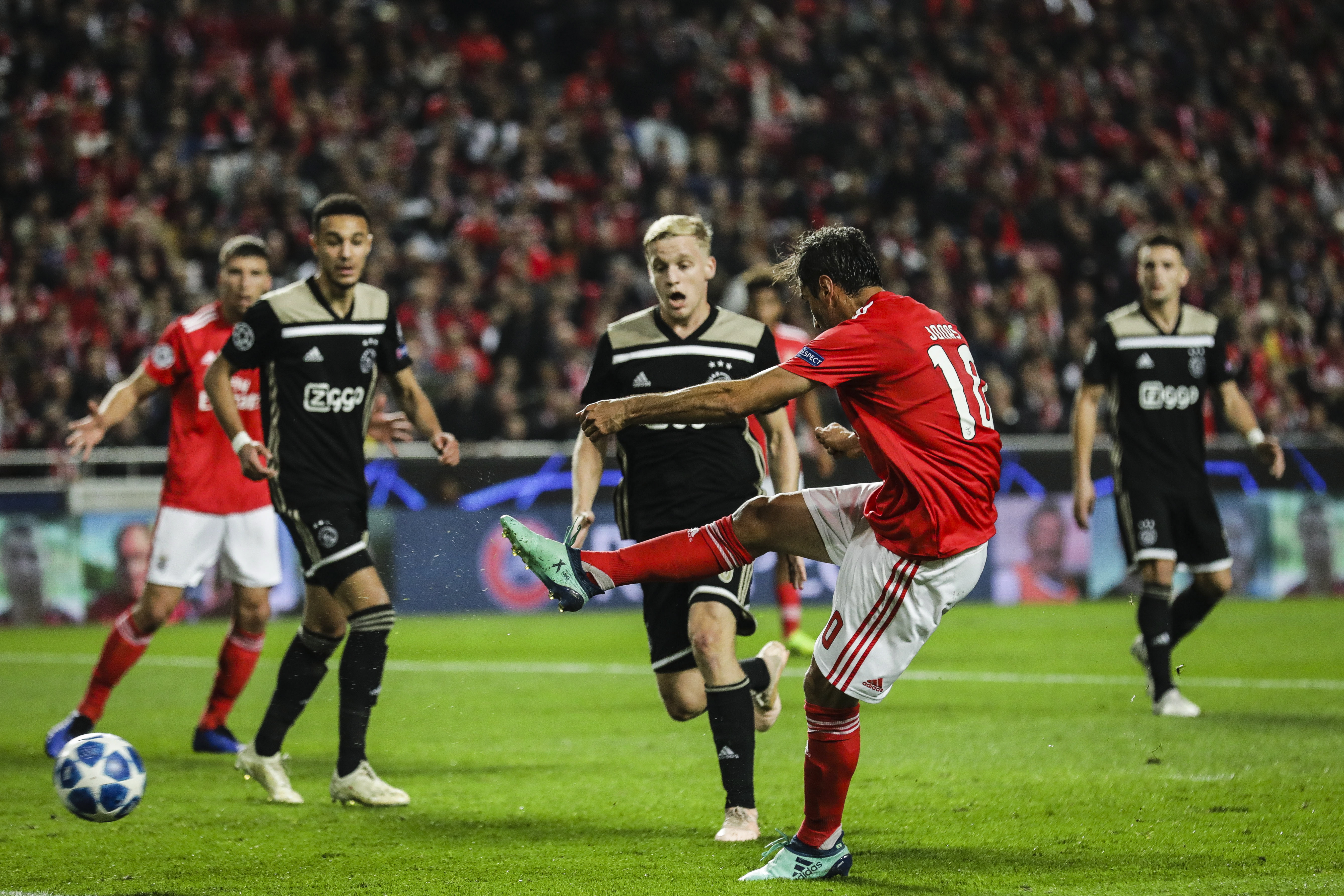 华体会体育-本菲卡战平尤文,范戴克梅开二度意甲 第2张 华体会体育-本菲卡战平尤文,范戴克梅开二度意甲 第2张