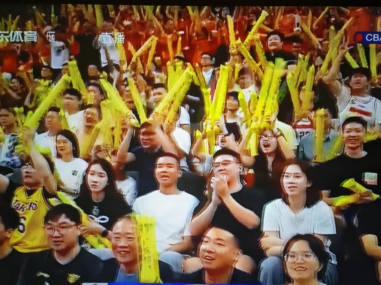 华体会下载-上海主场对阵深圳男篮,球迷期待 第2张 华体会下载-上海主场对阵深圳男篮,球迷期待 第2张