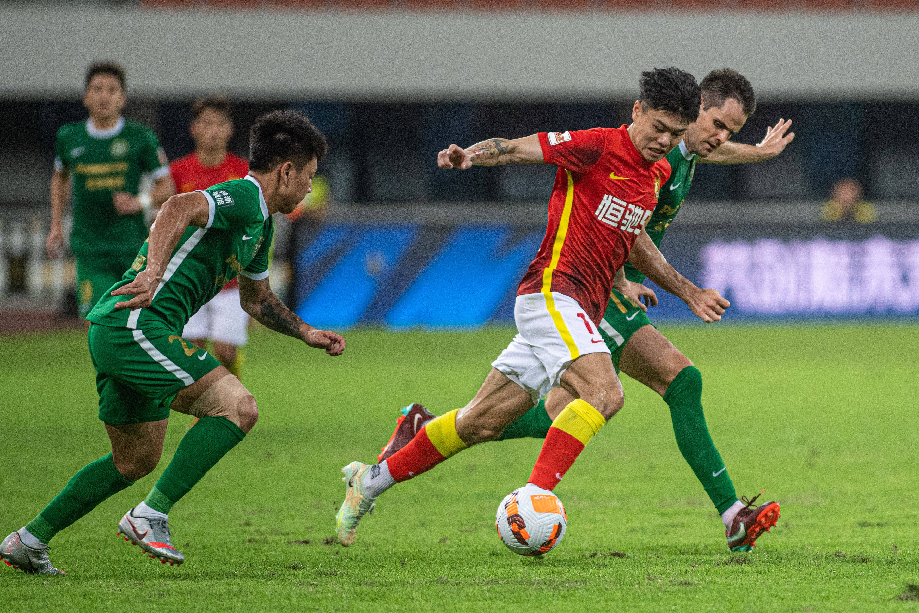 华体会官网-DK力克EG，Deft成为全场焦点入围赛3:0（广州）的简单介绍  第1张