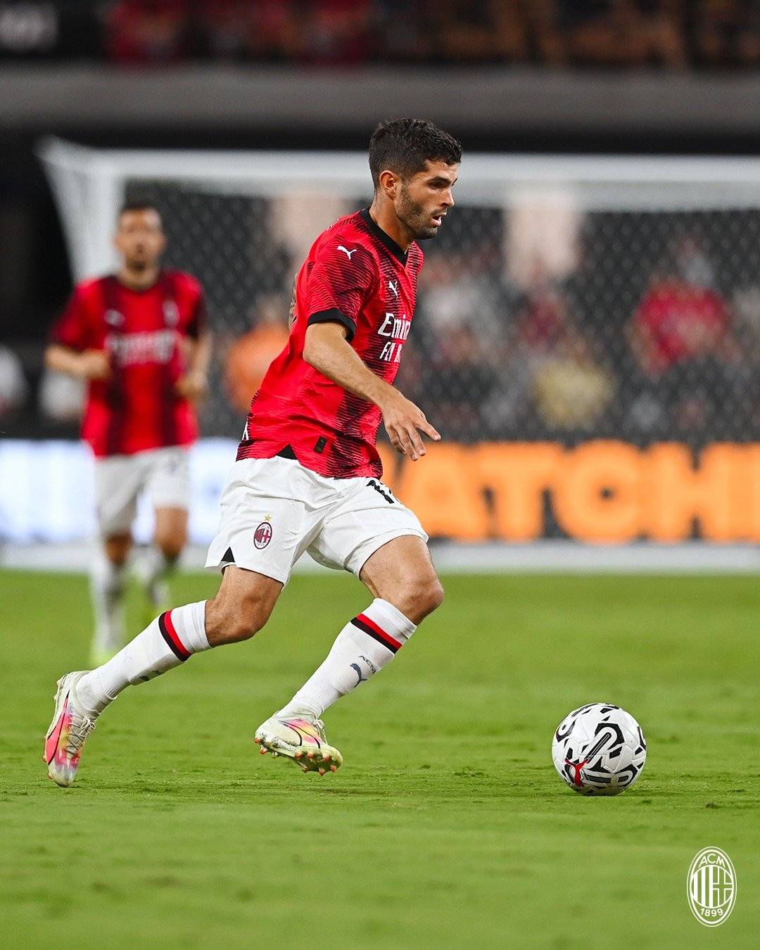 华体会下载-巴萨战平AC米兰，托马斯穆勒扑点救主亚洲杯的简单介绍  第2张