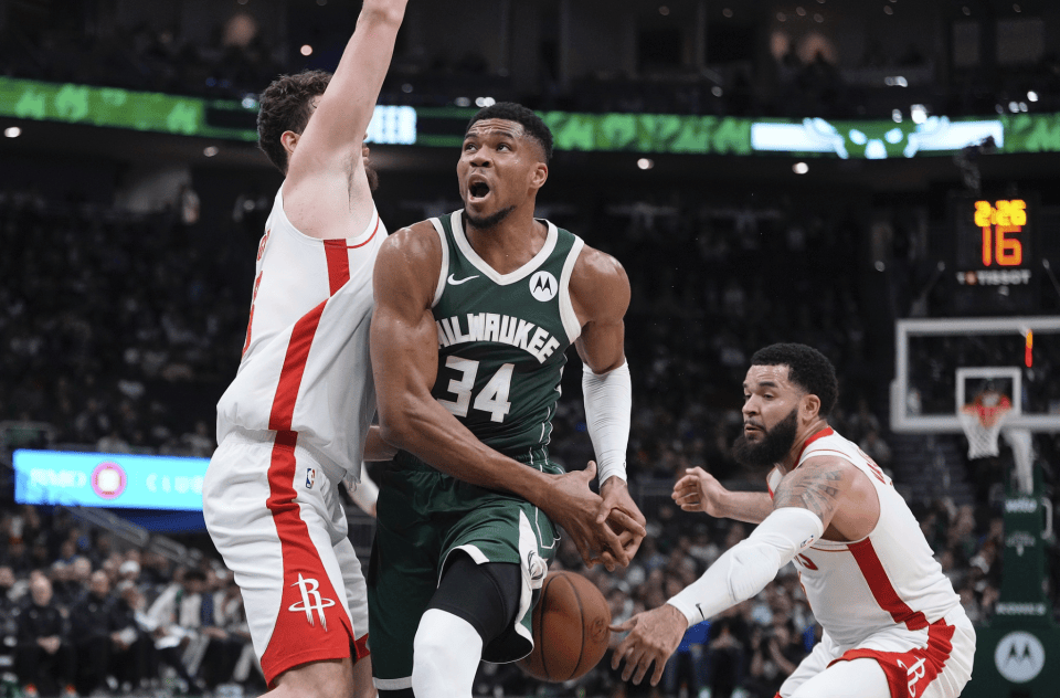 华体会登录-雄鹿逆袭火箭，豪取四连胜追赶东部前列  第2张